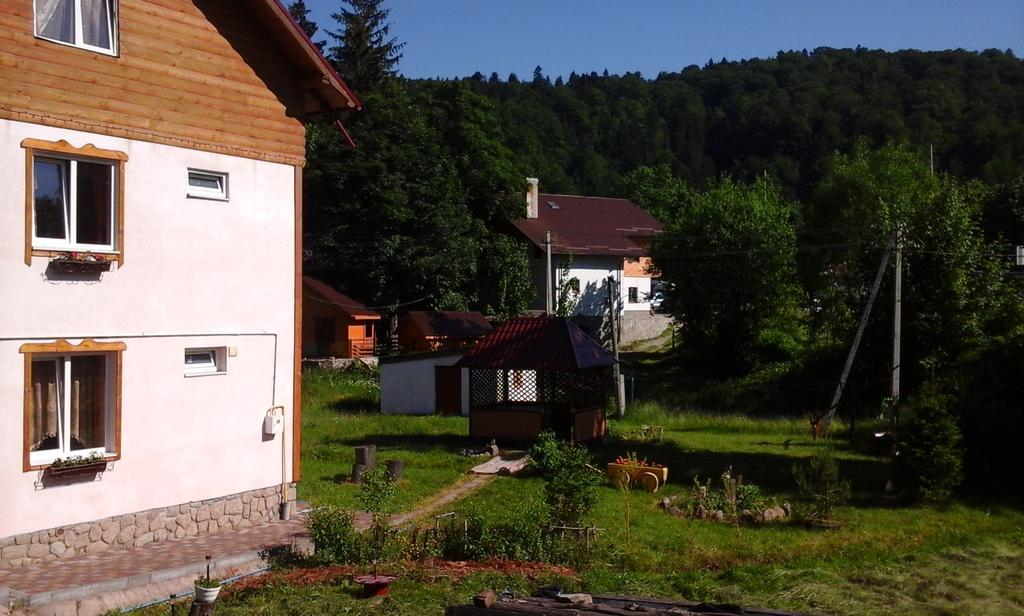U Pana Ivana Yaremche Eksteriør billede